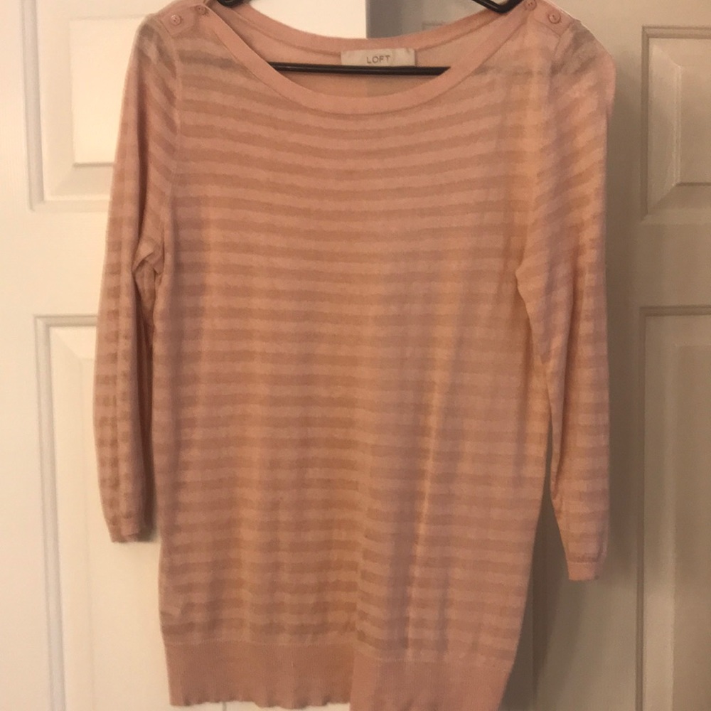 Lightweight sweater